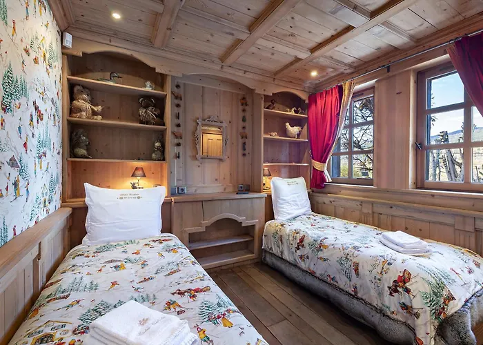 Montagnard A Rochebrune Avec Jacuzzi, Sauna, 6 Chambres, Proche Des Pistes, Accueil 12 Pers - Fr-1-569-37 *