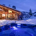 Chalet Montagnard A Rochebrune Avec Jacuzzi, Sauna, 6 Chambres, Proche Des Pistes, Accueil 12 Pers - Fr-1-569-37